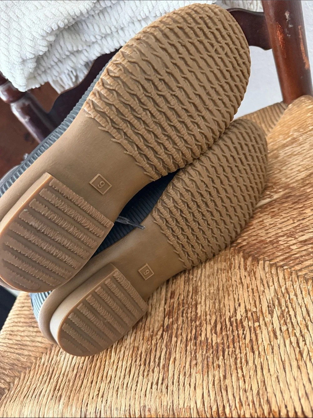 Tommy Hilfiger Charcoal Gray Waterproof Duck Boots